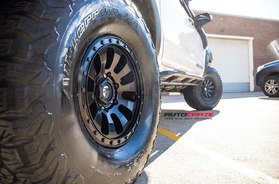 FORD-RANGER-TACTIC-MATTE-BLACK